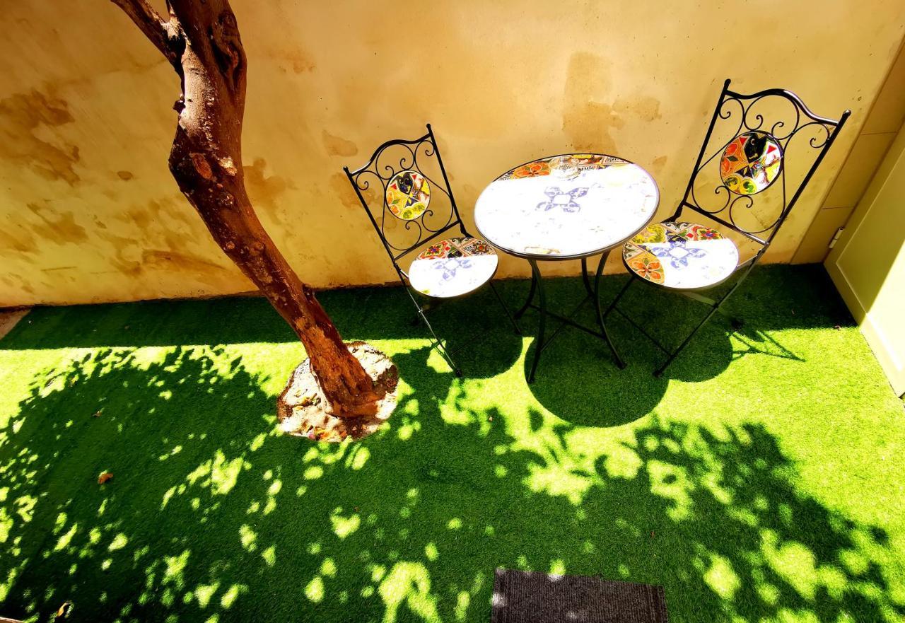 Guru House B&B Apartments Milazzo Kültér fotó
